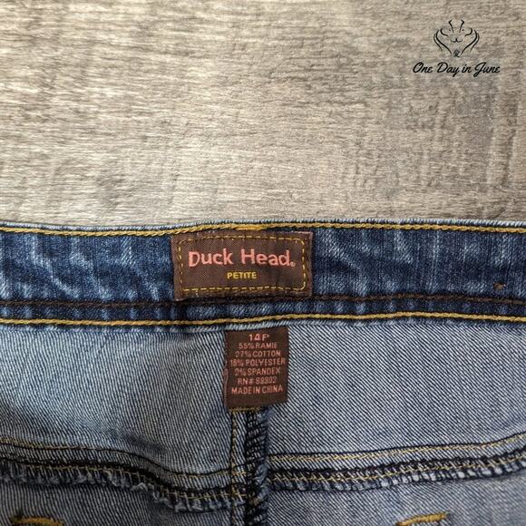 Duck Head Petite Straight Leg Jeans Size 14P - Picture 2 of 6